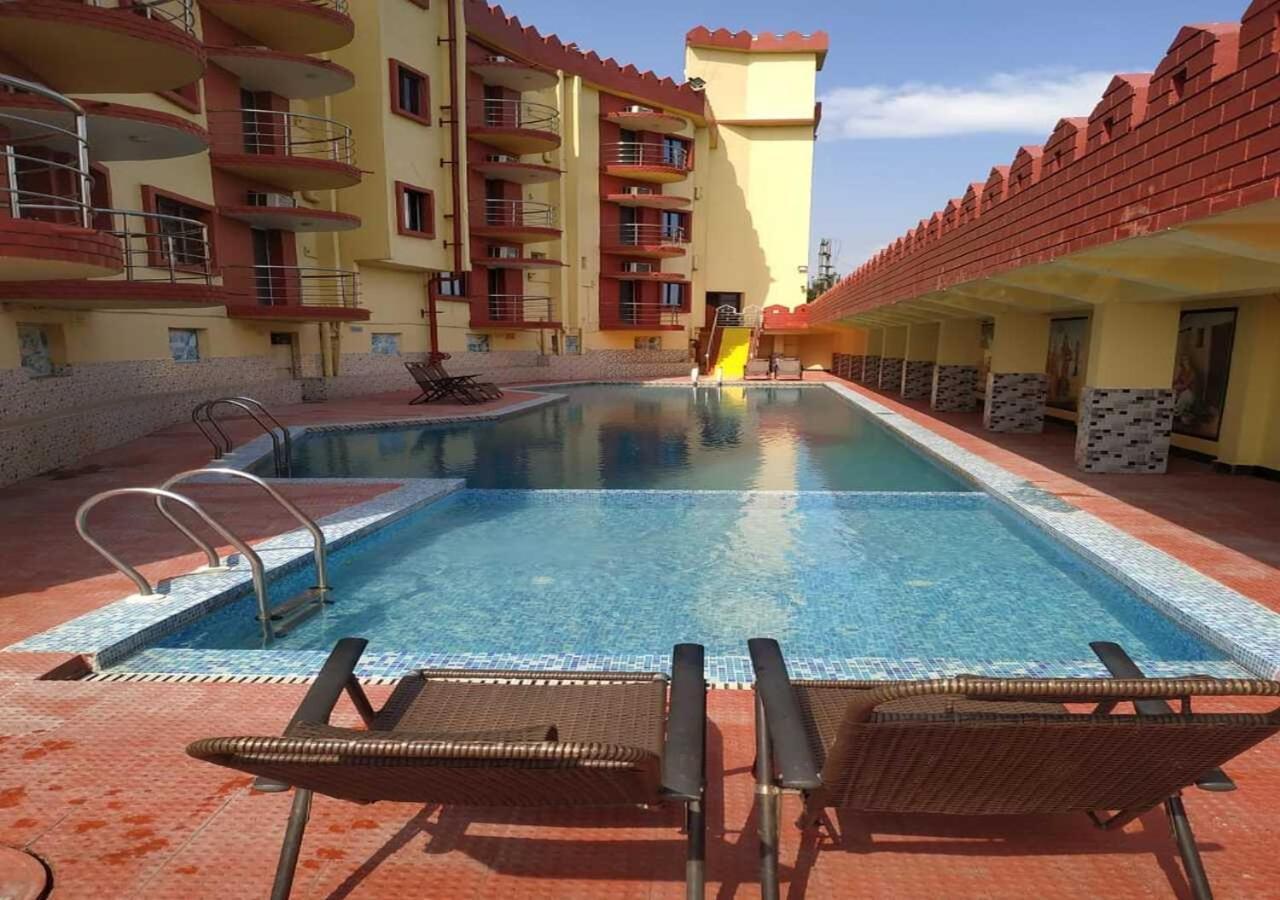 Mehak E Punjab Retreat Hotell Tarapith Exteriör bild