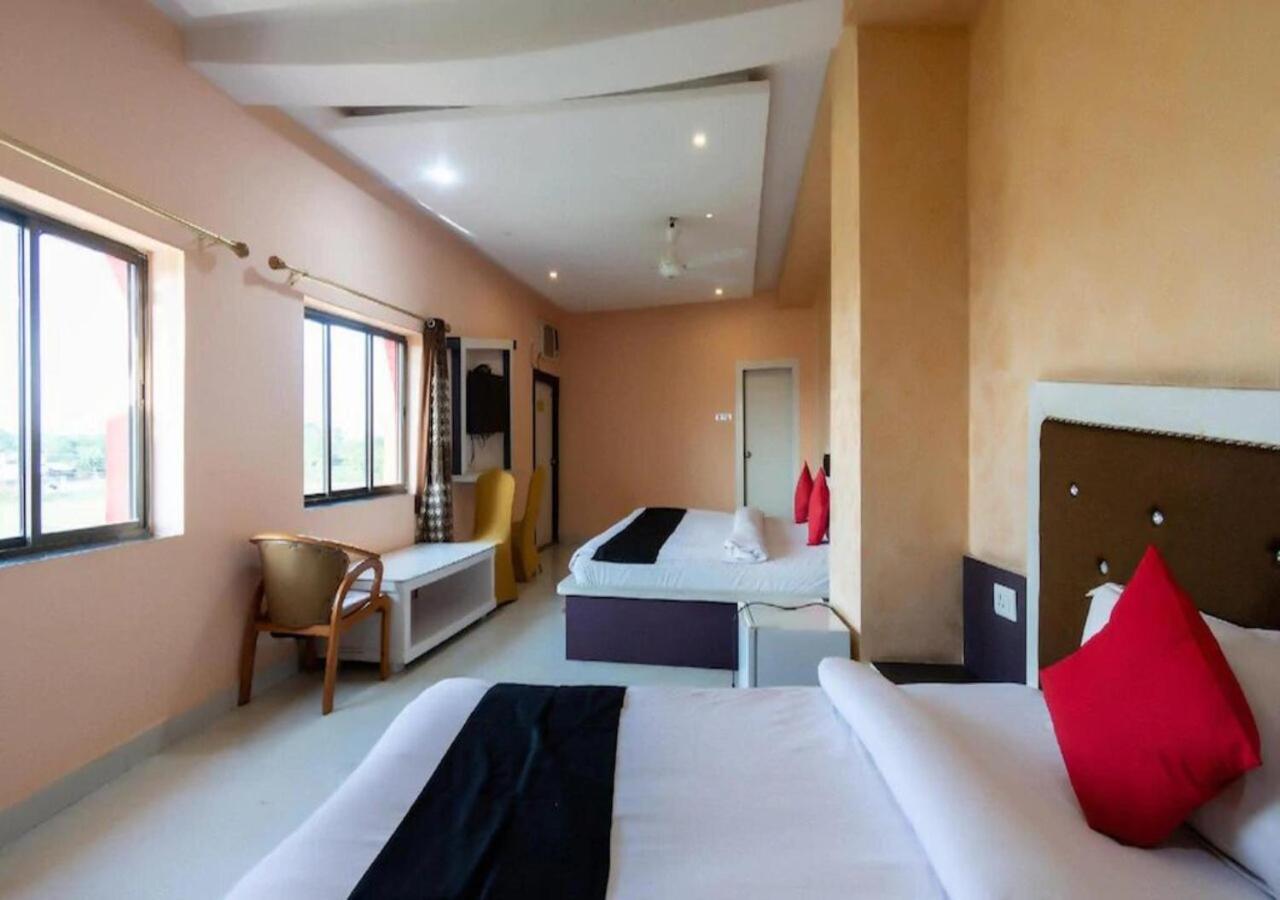 Mehak E Punjab Retreat Hotell Tarapith Exteriör bild
