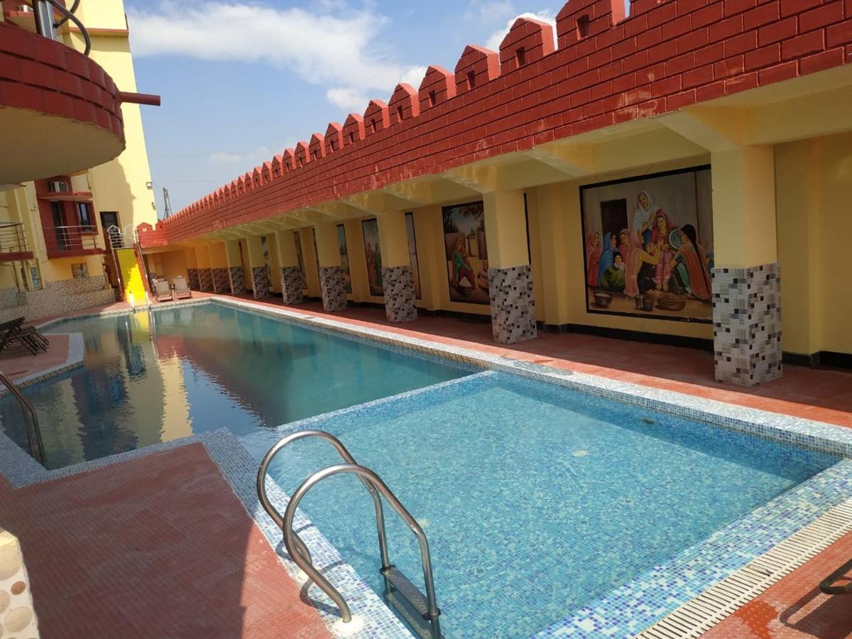 Mehak E Punjab Retreat Hotell Tarapith Exteriör bild